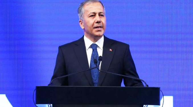 Bakan Yerlikaya: Bu zafer ülkemizin temel harcıdır, eldeki bayrak, dildeki vatandır