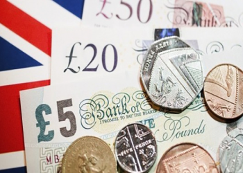 İngiltere’de enflasyon beklentilerin altında geldi