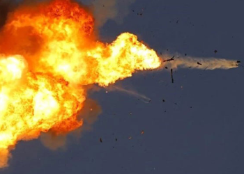 İsrail Lübnan’a saldırdı, Hizbullah’tan karşılık gecikmedi