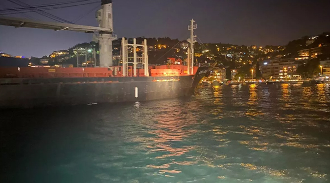 İstanbul Boğazı gemi trafiğine kapatıldı