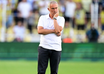 Mourinho o sekiz ismi takımda istemiyor