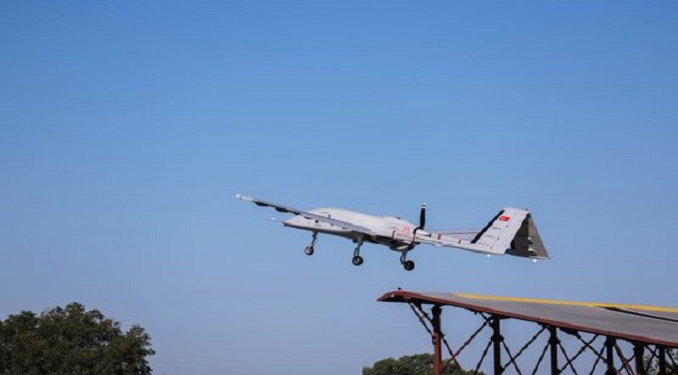 Bayraktar TB3, rampa kalkış testini geçti