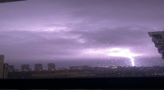 İstanbul’da sağanak yağış etkili oluyor