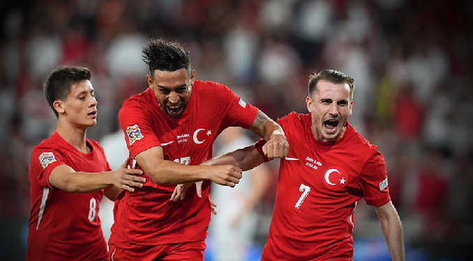 Kerem Aktürkoğlu, Portekiz spor basınında manşetlerde!