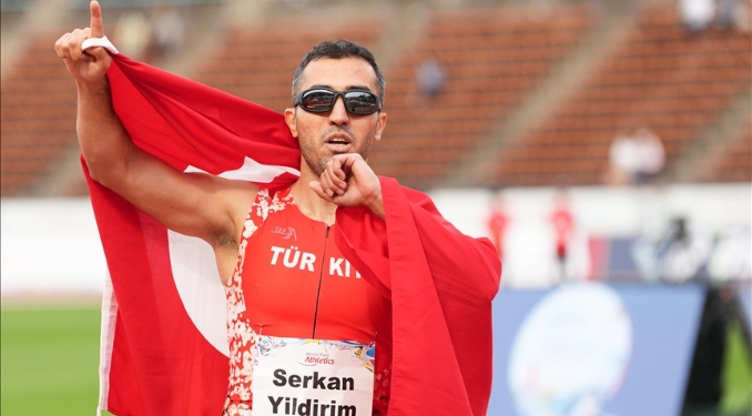 Para atlet Serkan Yıldırım’dan altın madalya