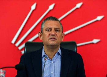 Özel’den adaylık açıklaması: “Konuşanlar dostlarımız değil!”