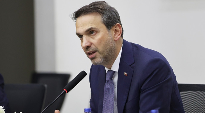 Bakan Bayraktar: Rusya’dan gaz akışını etkileyecek her türlü karara karşıyız