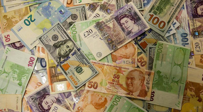 Döviz mevduatları 168.8 milyar dolara geriledi