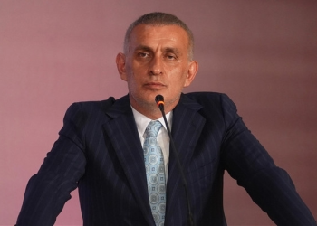 Hacıosmanoğlu’ndan istifa iddialarına jet yanıt!