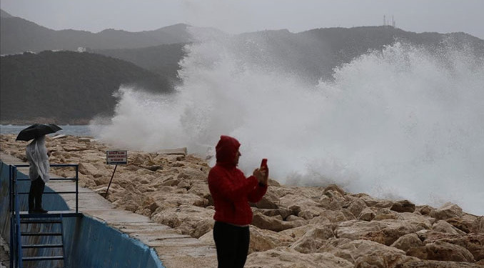 Meteoroloji’den sarı kodlu uyarı! Fırtına, kar ve sağanak…