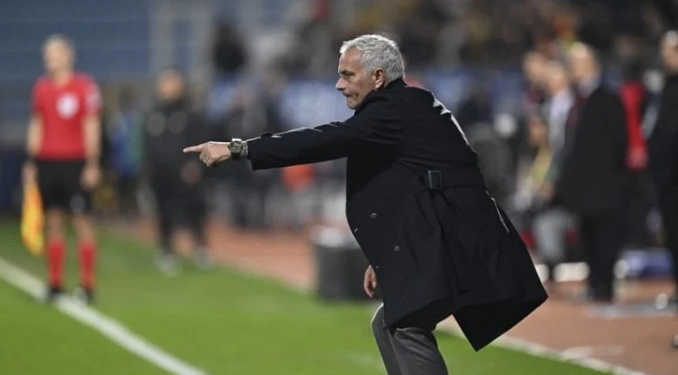 Fenerbahçeli teknik adam isyan etti: Felaket bir maç!