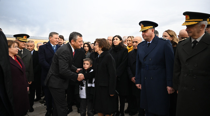 İsmet İnönü mezarı başında anıldı