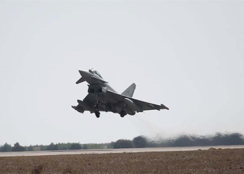 İtalya 24 adet Eurofighter satın aldı