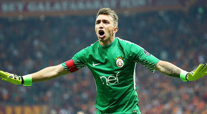 Muslera hakkında yeni iddia: Uruguay’a dönme kararı aldı