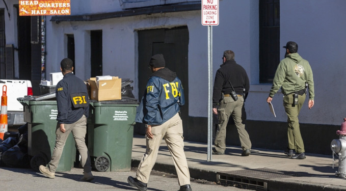 ABD’deki araçlı saldırgan iki noktaya uzaktan kumandalı patlayıcı bırakmış