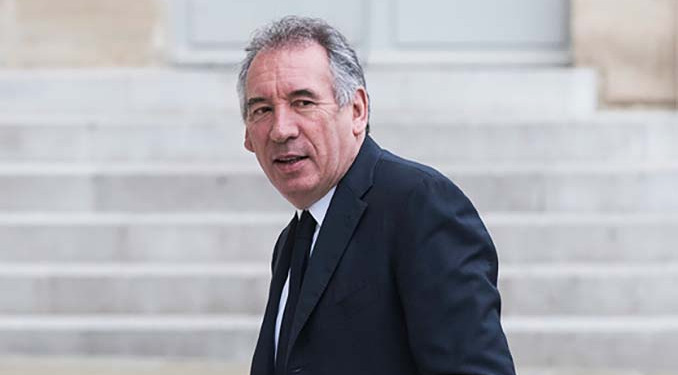 Bayrou, Fransa’nın büyüme tahminini revize etti