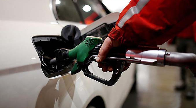 Benzine dev zam geldi