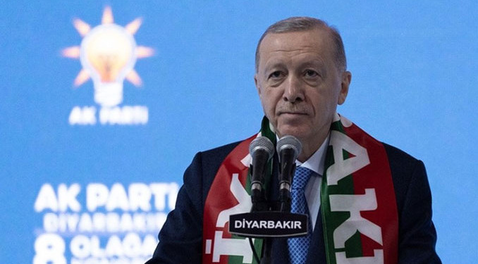 Erdoğan: Terör örgütü kendini feshetmeli silahlar gömülmeli