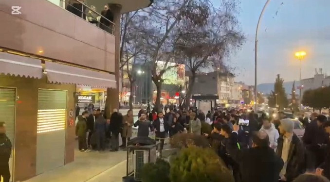 Karabük’te kuyumcu soygunu: 20 kilo altınla kaçtılar