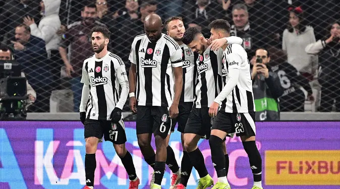 Solskjaer Beşiktaş’ta galibiyetle başladı