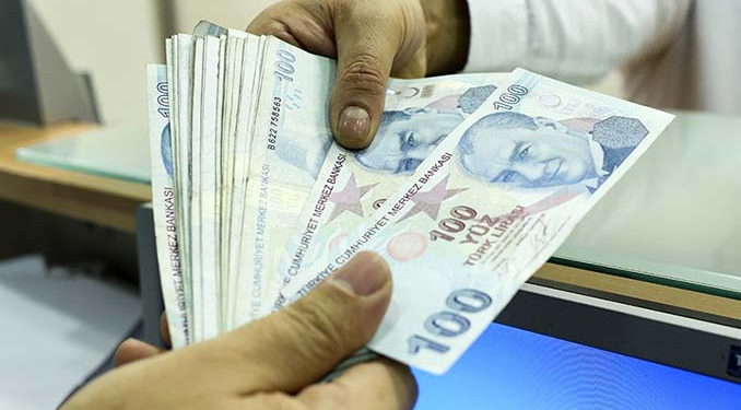 Emekliler dikkat! Bu yöntemle SGK’dan çifte maaş mümkün