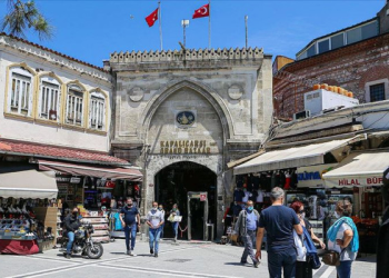 Kapalıçarşı’daki ‘kara para’ operasyonunda 10 tutuklama!