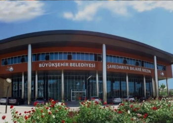 Van Büyükşehir Belediyesi’ne kayyum atandı