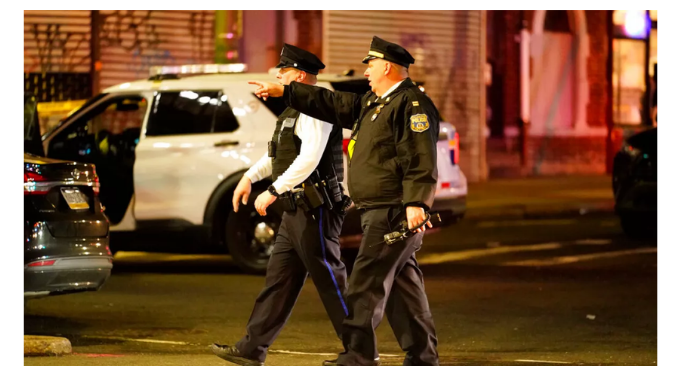 ABD’de silahlı saldırı: 3 kişi öldü, 14 kişi yaralandı