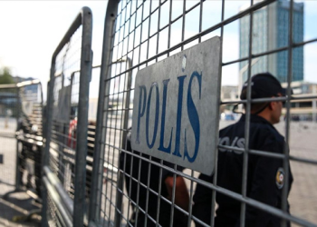 Ankara ve İzmir’de eylem yasağı uzatıldı