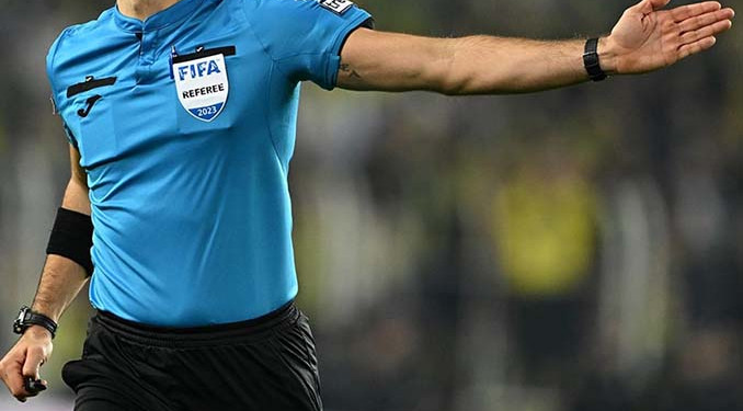 Beşiktaş-Galatasaray derbisi için yabancı hakem kararı