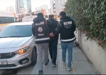 Borsa manipülasyonu operasyonunda 12 kişi tutuklandı