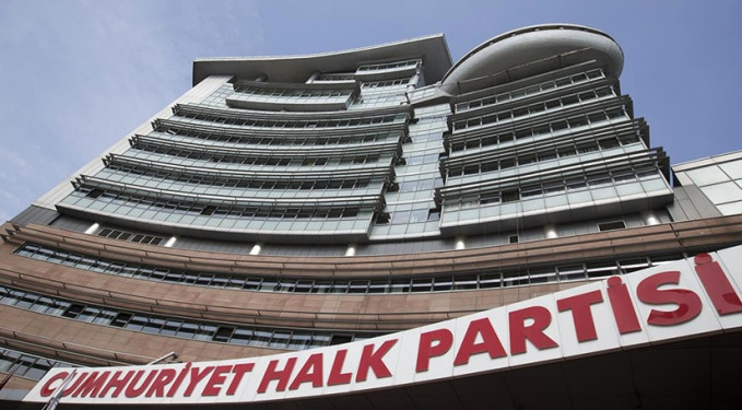 CHP’nin olağanüstü kurultayı için mahkemeye başvuru