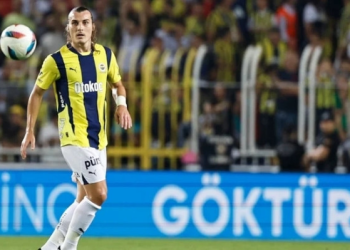 Fenerbahçe savunmasında bir kriz daha!