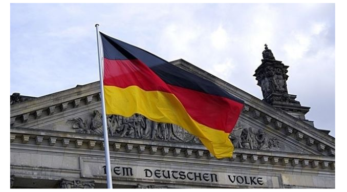 Almanya’da tarihi bütçe açığı