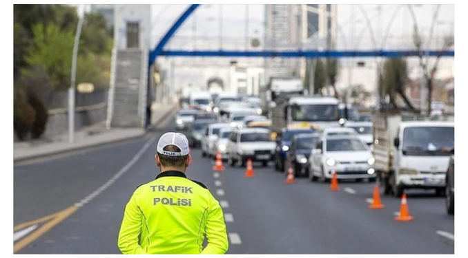 İstanbul’da bazı yollar yarın trafiğe kapatılacak