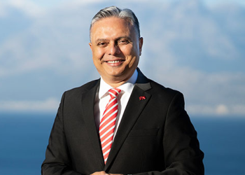 CHP’de olağanüstü kurultay: Ümit Uysal adaylıktan çekildi