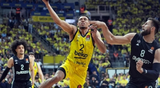 Fenerbahçe Beko, Euroleague play-off etabına galibiyetle başladı