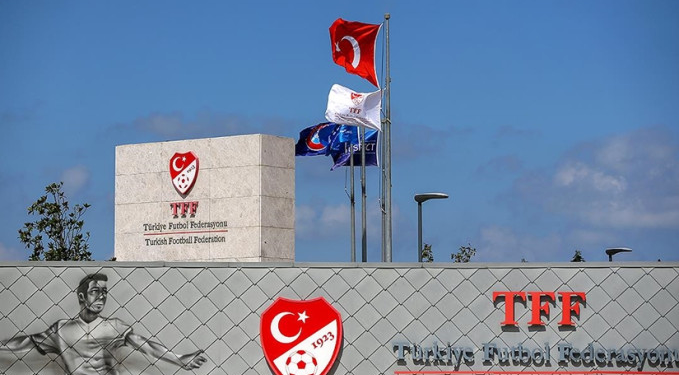 Fenerbahçe’nin yardımcı antrenörlerinin cezalarına ‘Tahkim’ onayı