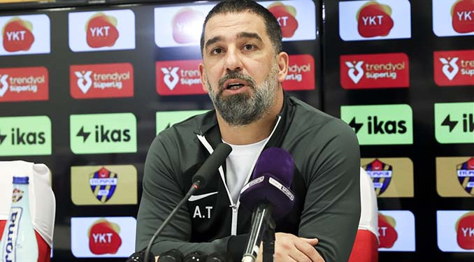 Arda Turan Shakhtar Donetsk ile el sıkıştı