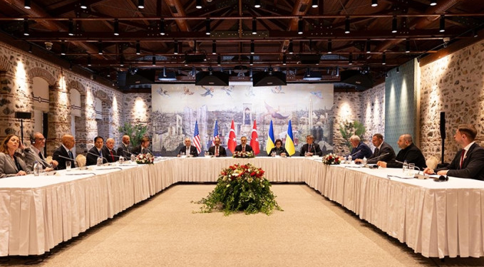 Dünya, Türkiye’nin diplomatik rolünü konuşuyor