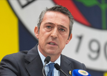 Fenerbahçe Başkanı Ali Koç olağanüstü kongre kararını duyurdu