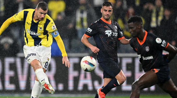 Fenerbahçe zorlu Başakşehir virajında!