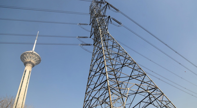 İran’dan tasarruf hamlesi: Yüzlerce evin elektriği kesildi!