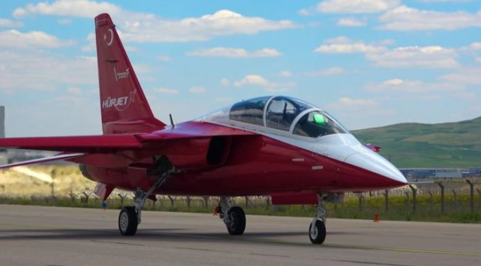 İspanya, yeni eğitim uçağı olarak Hürjet’i seçti