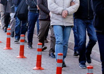 İstanbul’da FETÖ operasyonu: ByLock kullanıcısı 8 kişi gözaltında