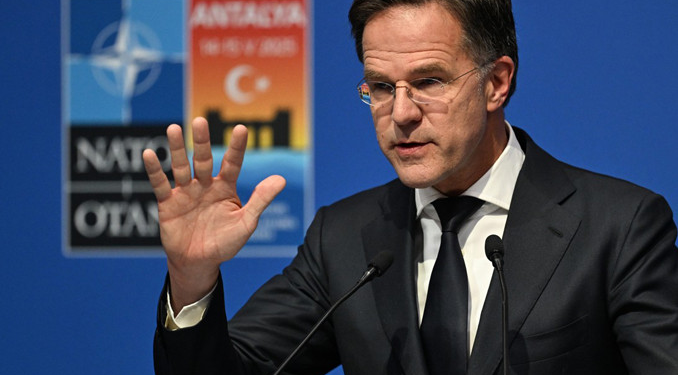 Mark Rutte’den Türk savunma sanayiine övgü
