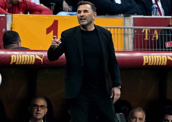 Okan Buruk tarihe geçti!