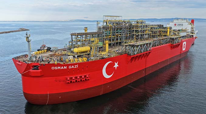 Osman Gazi geçişi öncesi Boğaz trafiğe kapatıldı