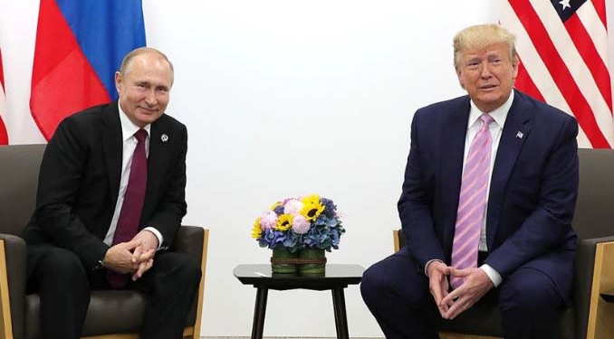 Putin ve Trump görüşmesinin saati belli oldu
