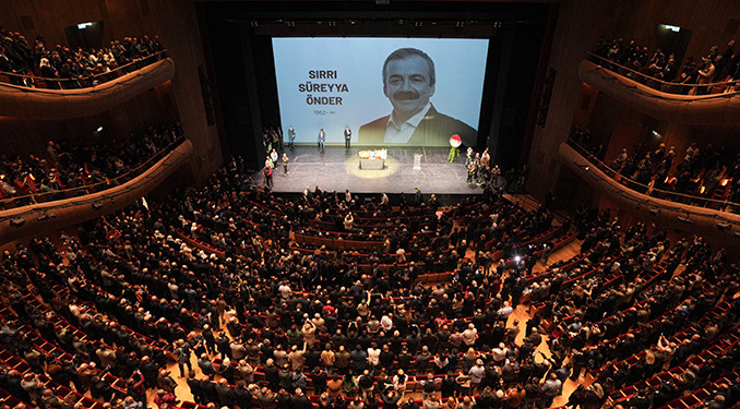 Sırrı Süreyya Önder’in cenaze töreninde ‘barış’ vurgusu